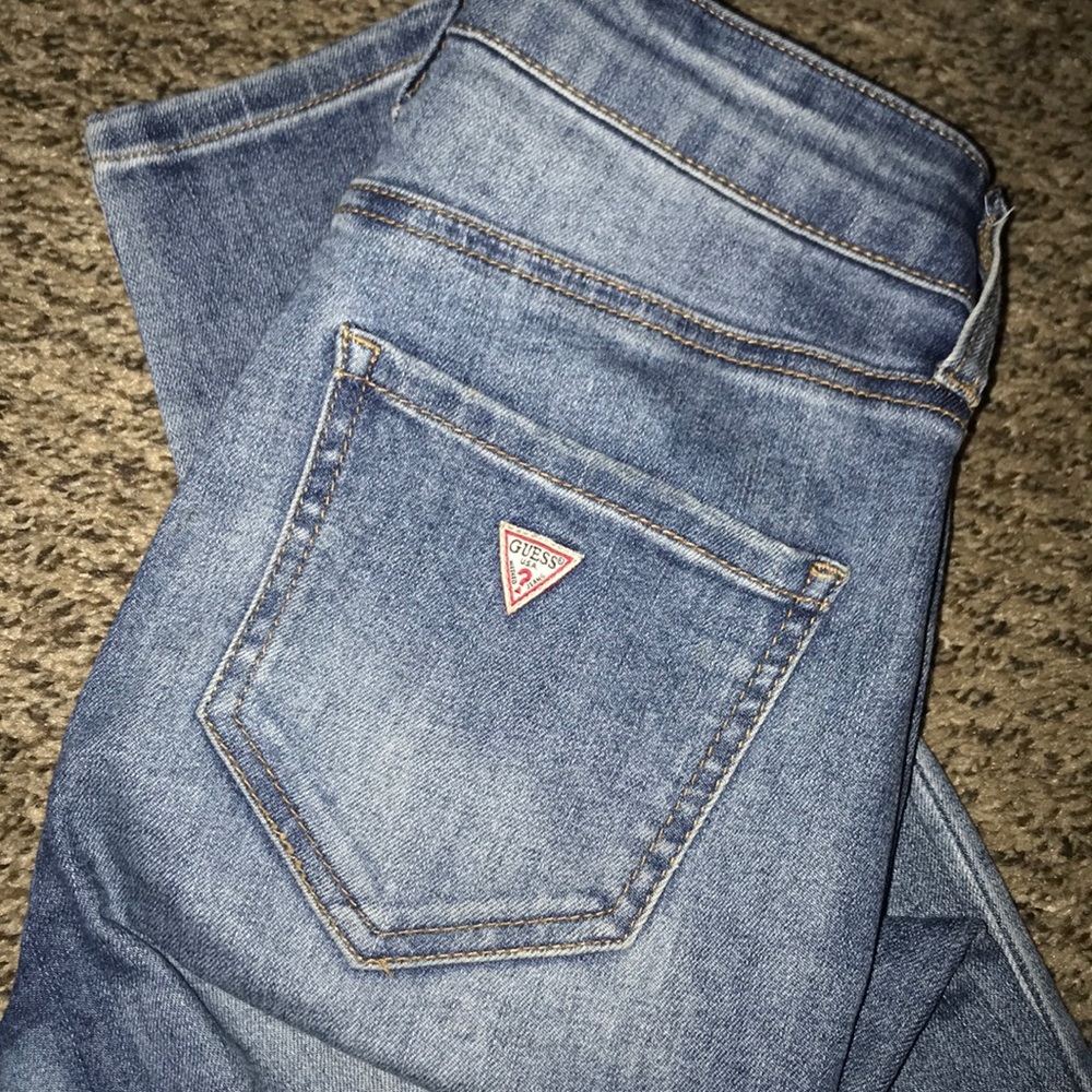 Guess Simmone Super High-Rise Skinny Jeans